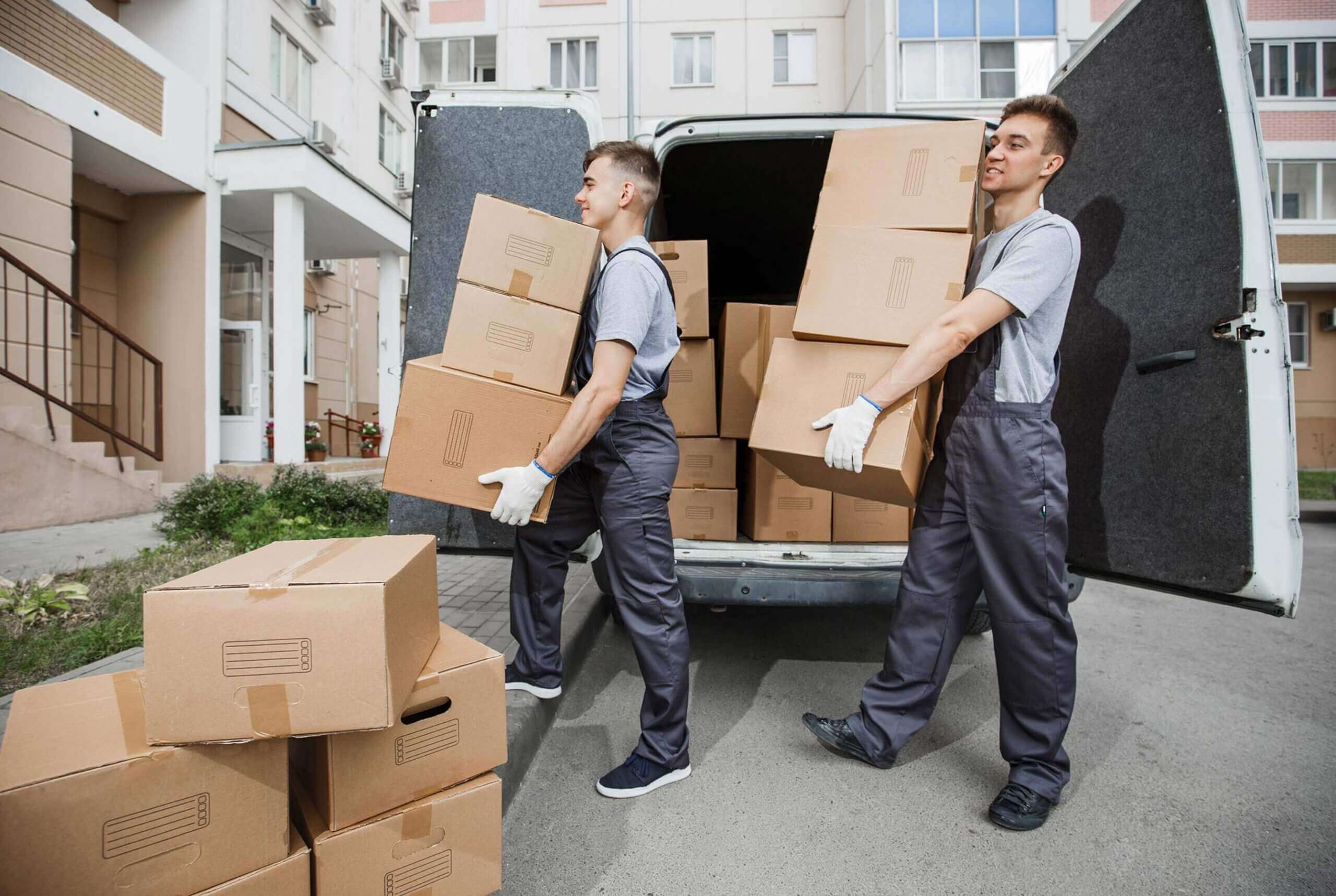 Services Senior Moving Experts arrange and supervise the moving van